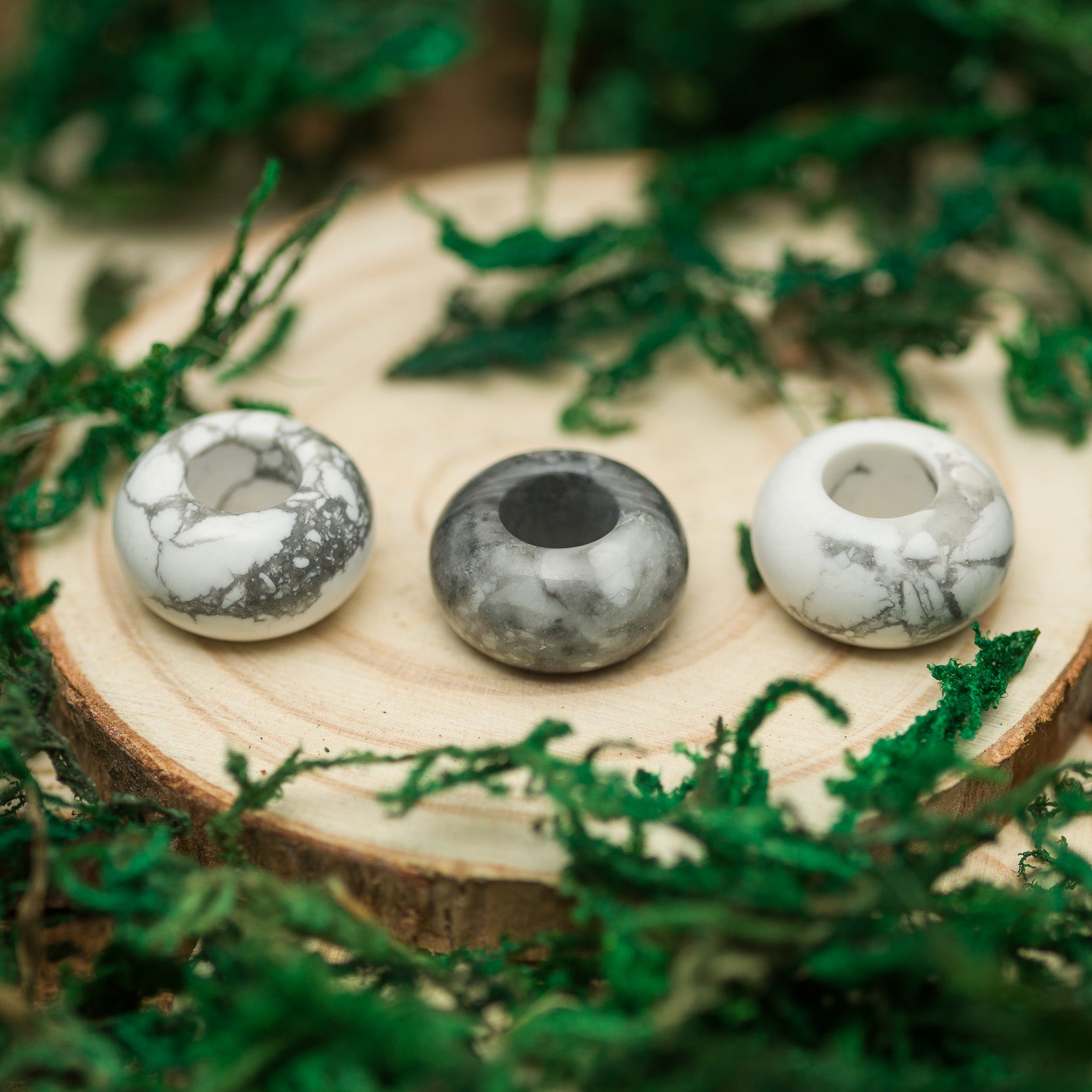 DreadLab - Natural Howlite Donut Dread Beads